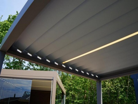 Pourquoi opter pour une pergola en alu dans votre jardin ?
